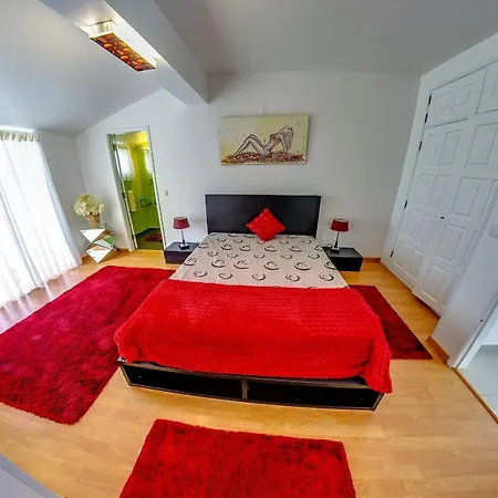 7 Saias Marginal 3* Nazaré