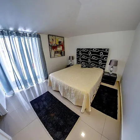 7 Saias Marginal Affittacamere Nazaré