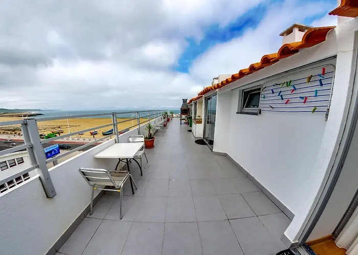 7 Saias Marginal Назаре