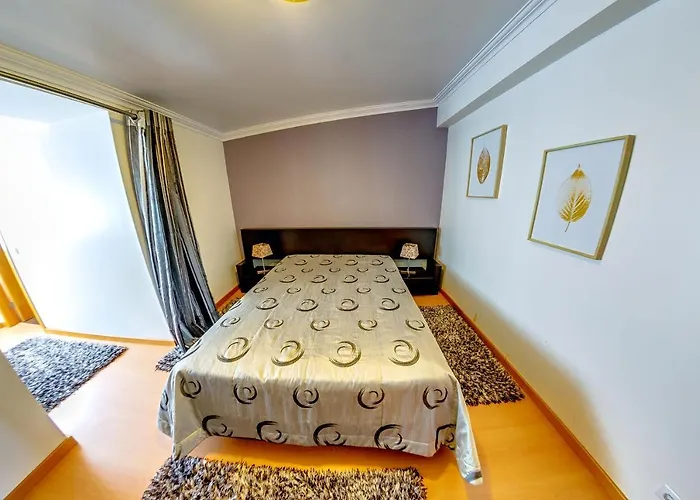 7 Saias Marginal 3* Назаре