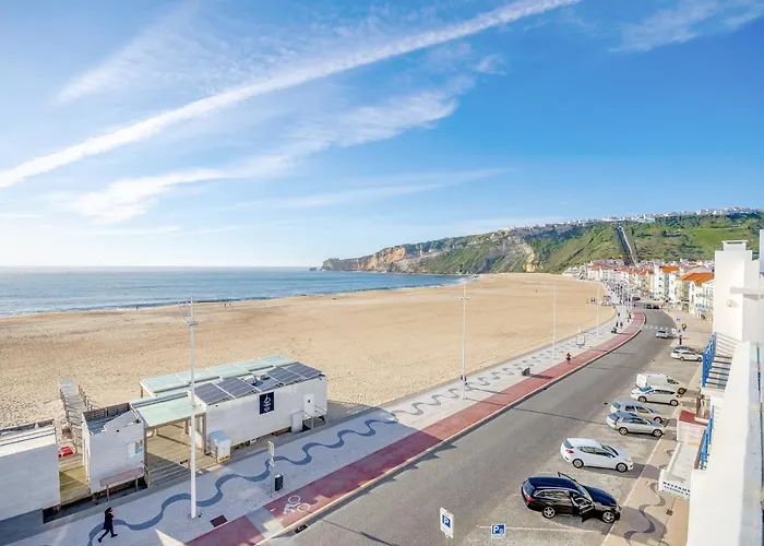 7 Saias Marginal 3* Назаре